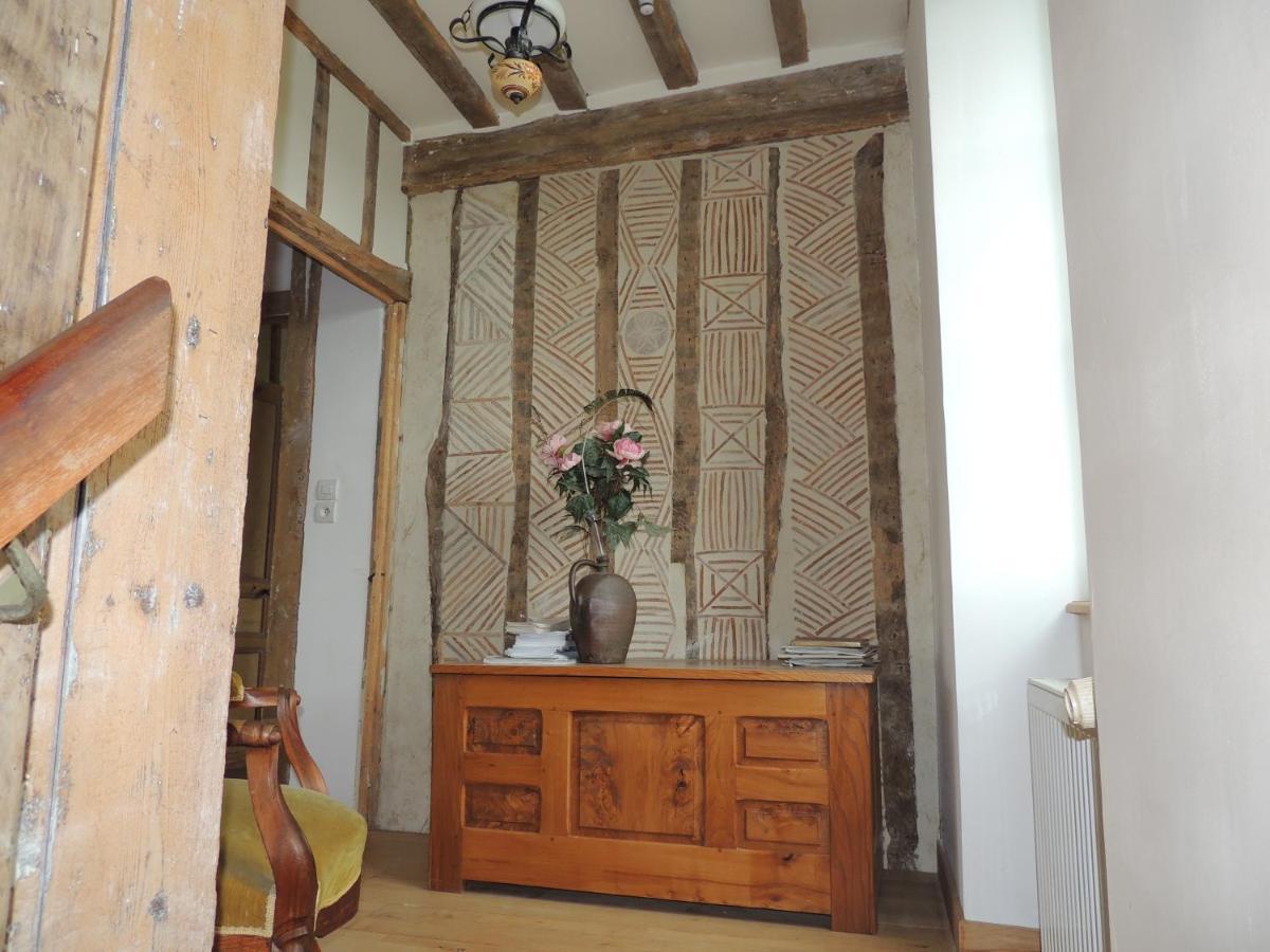 Bed and Breakfast La Ferme Du Bourg Eraines Exterior foto
